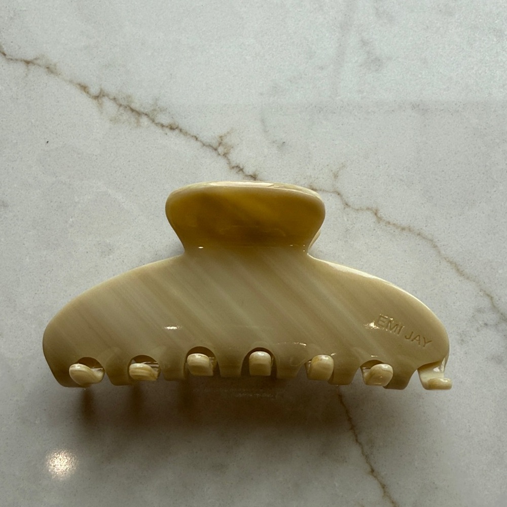Emi Jay Big Effing clip in Buttercream Cream Marbled Hair Claw Clip